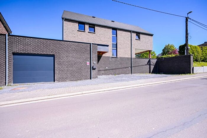 Maison 4 pièces à vendre - HermallesousHuy