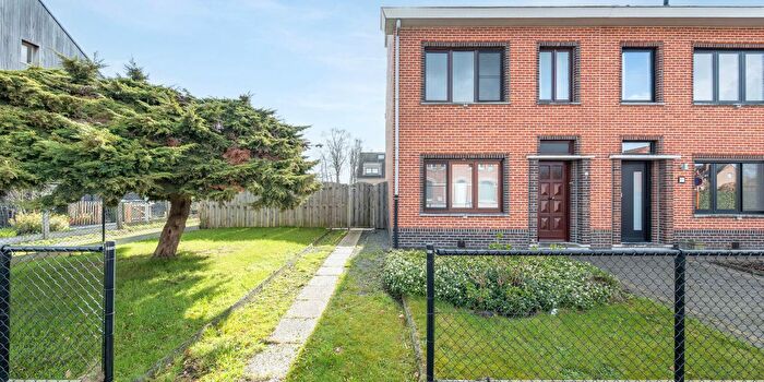 Maison 2 pièces à vendre à Meesterstraat, NieuwkerkenWaas