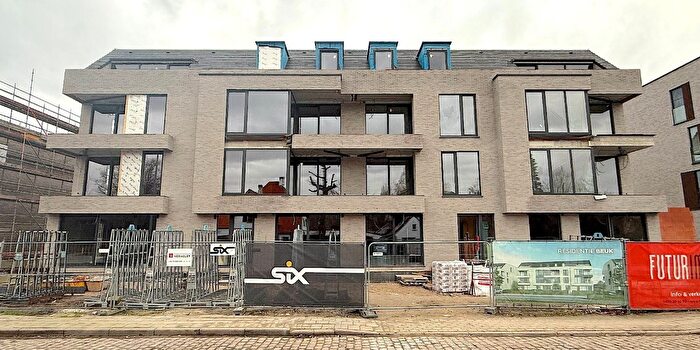 Torhoutse Steenweg, SintMichiels : Appartement 2 pièces à vendre