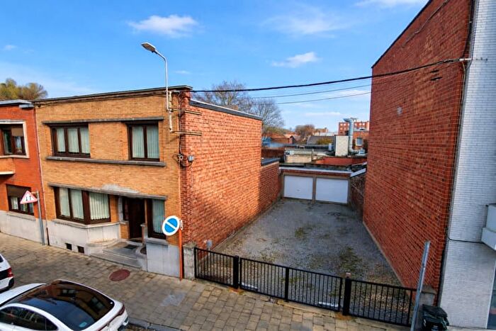 Rue de Quirini, JEMEPPESURMEUSE - Maison 3 pièces à vendre