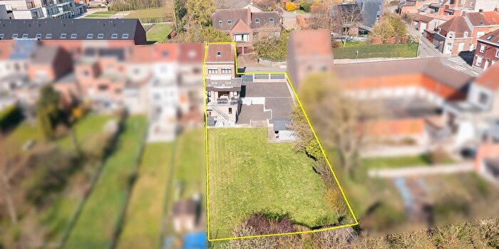 Maison 4 pièces à Moeskroen, Henegouwen, à vendre
