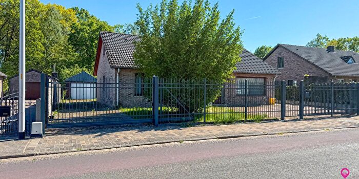 Maison 5 pièces à Schansstraat, Heusden, à vendre