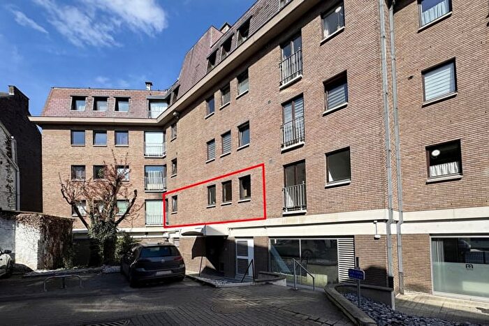 Avenue des Ardennes, HUY - Appartement 2 pièces à louer