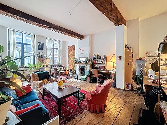 Féronstrée, Liège : Appartement 2 pièces à louer