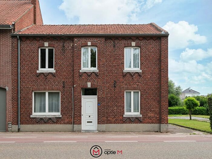 Maison 15 pièces à vendre à Beverststraat, BilzenHoeselt