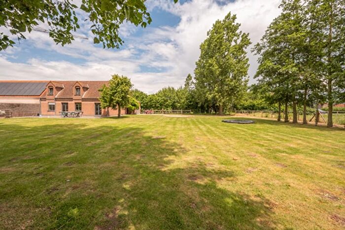 Maison 1 pièce à vendre à Zedelgemsestraat, Ruddervoorde