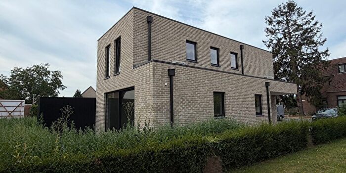 Molenweg, Maaseik : Maison à louer