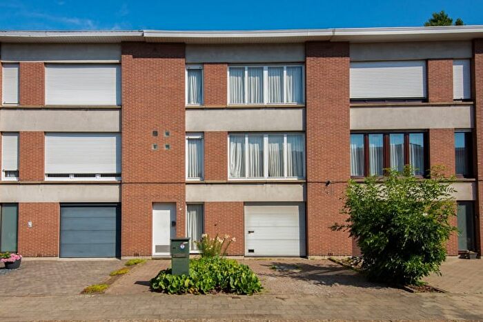 Maison 3 pièces à vendre à Vogelkersstraat, Ekeren