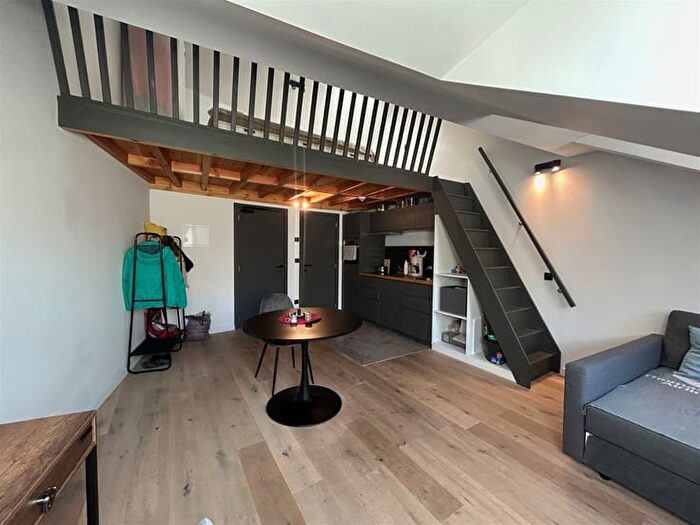 Appartement 1 pièce à Diestsestraat, Leuven, à vendre