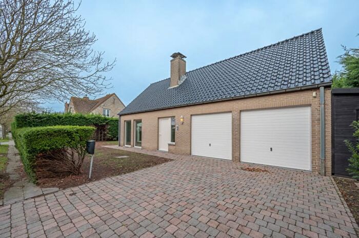 Maison 6 pièces à vendre à Asterstraat, KnokkeHeist