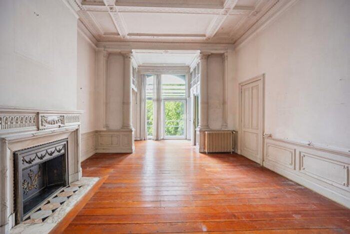 Maison 6 pièces à Quai de Rome, Liège, à vendre