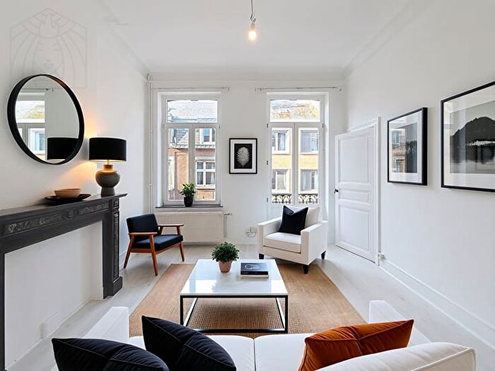 Appartement 3 pièces à Rue Henri Lemaître, Namur, à louer