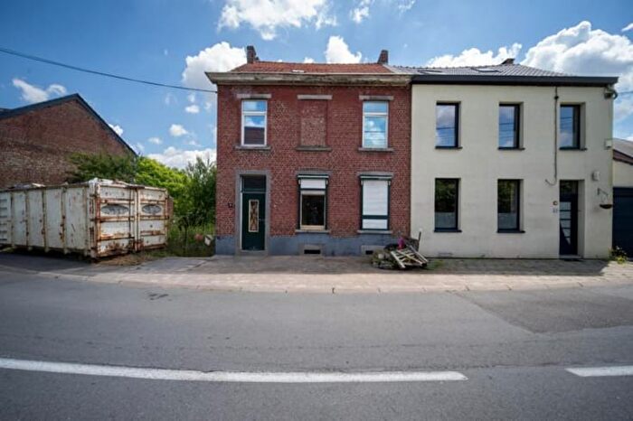 Rue de Villers, CourtSaintEtienne : Maison 3 pièces à vendre