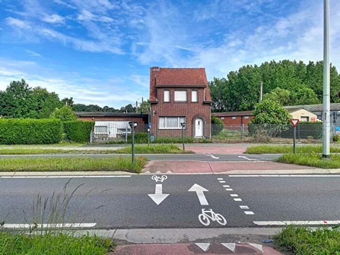 Maison 3 pièces à Liersebaan, Zandhoven, à vendre