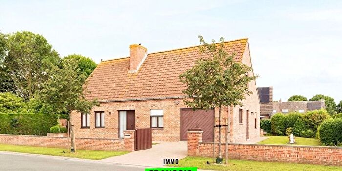 Jean Jaureslaan, Uitkerke : Maison 2 pièces à vendre