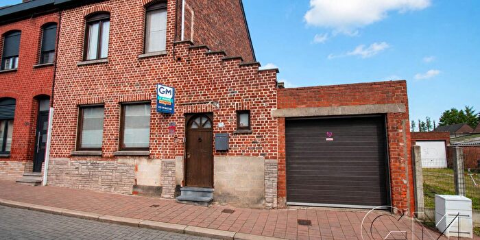 Maison 4 pièces à Moeskroen, Henegouwen, à vendre