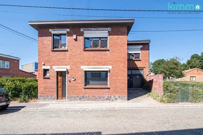 Maison 3 pièces à Rue Trieu Albart, GILLY, à vendre