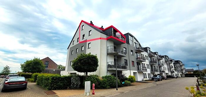 Place Rabanère, Gembloux : Appartement 12 pièces à vendre