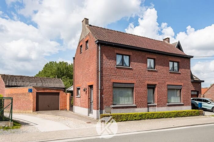 Maison 16 pièces à vendre - Borsbekestraat, Ressegem