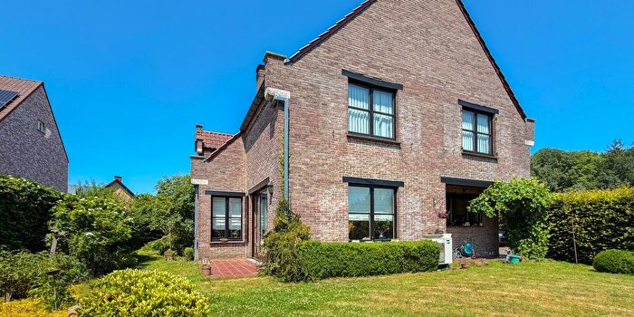 Maison 4 pièces à Dassegemstraat, Zottegem, à vendre