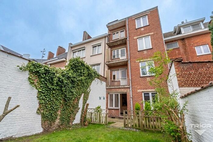 Maison 8 pièces à vendre à Rue SaintGeorges, Nivelles