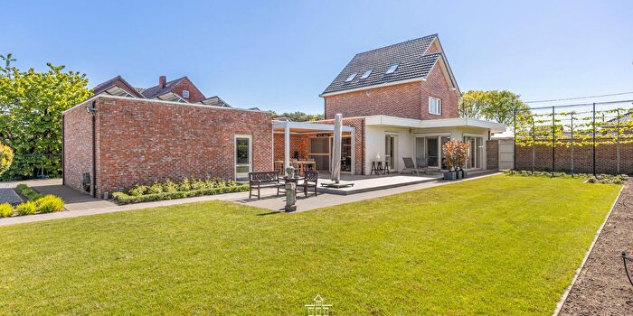 Maison 4 pièces à Heiwijkerweg, Zutendaal, à vendre