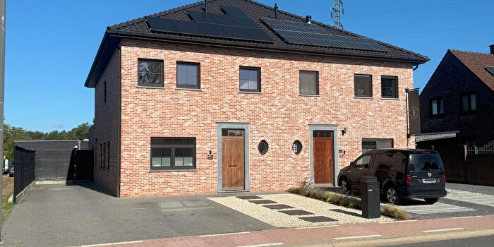 Maison 4 pièces à vendre à Bieststraat, Zolder