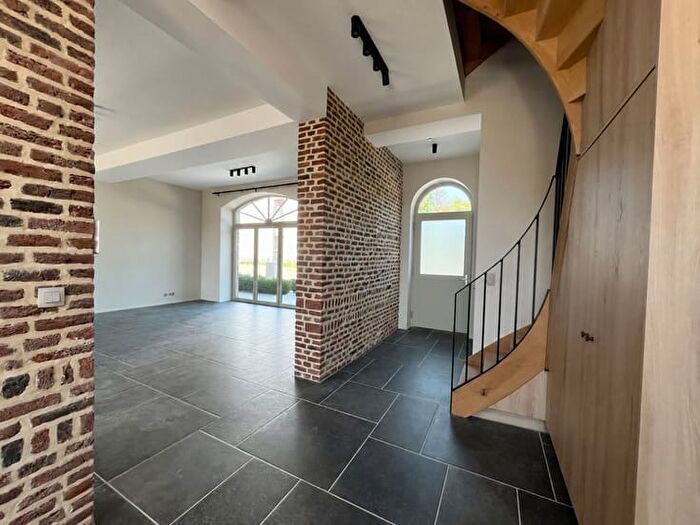 Maison 5 pièces à louer à Rue Philippe Deponty, Suarlée