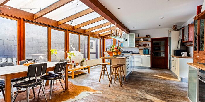 Maison 4 pièces à Koning Albertstraat, Walem, à vendre