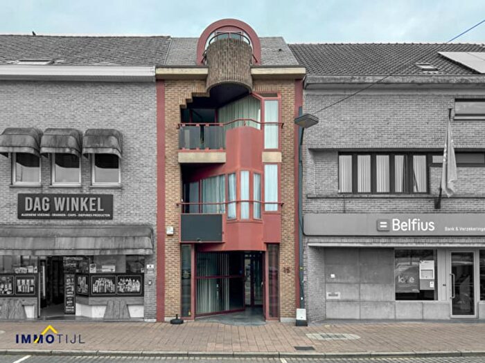 Maison 5 pièces à Stationsstraat, Denderleeuw, à vendre
