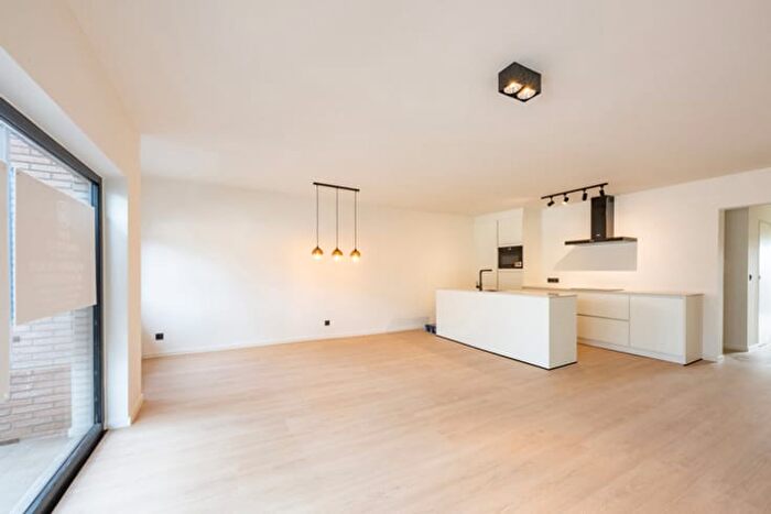 Appartement 2 pièces à Koning Albertstraat, L, à vendre