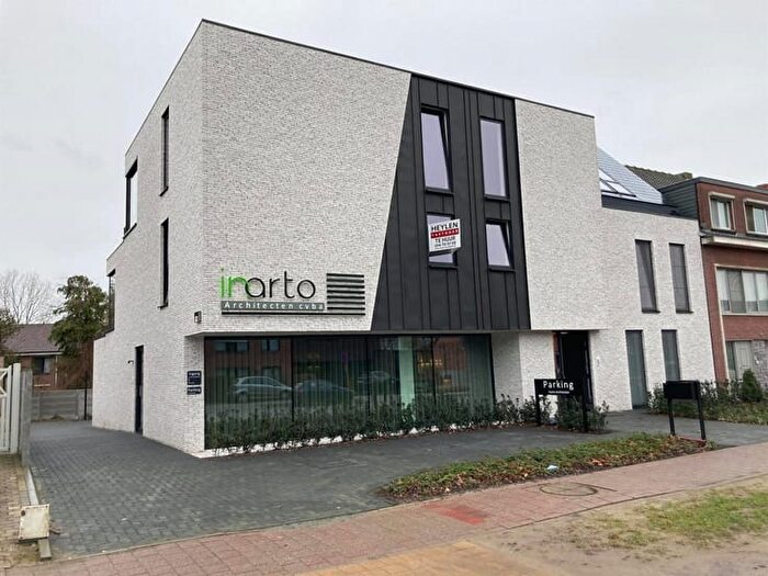 SintJobsstraat, Herentals : Appartement 2 pièces à louer