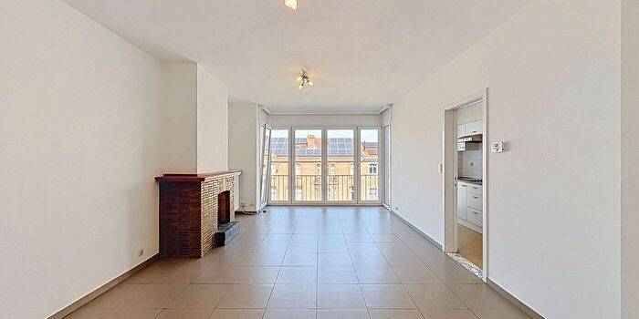 Torhoutse Steenweg, SintAndries : Appartement à louer