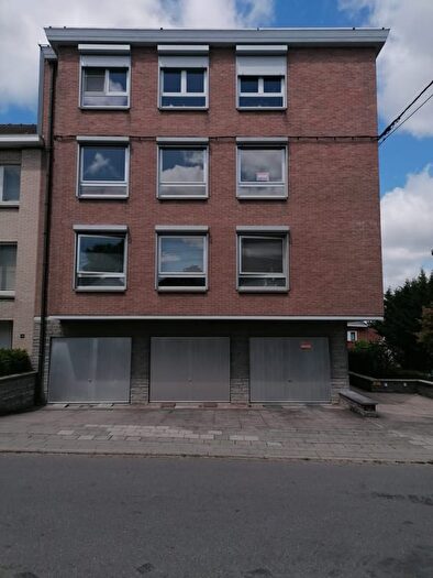 Appartement 2 pièces à louer à Rue Des Brigades D'irlande, Charleroi