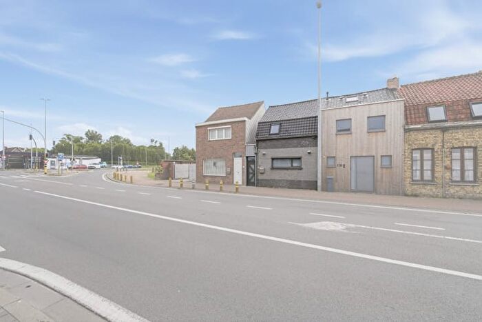 Pannestraat, Veurne : Maison 1 pièce à vendre
