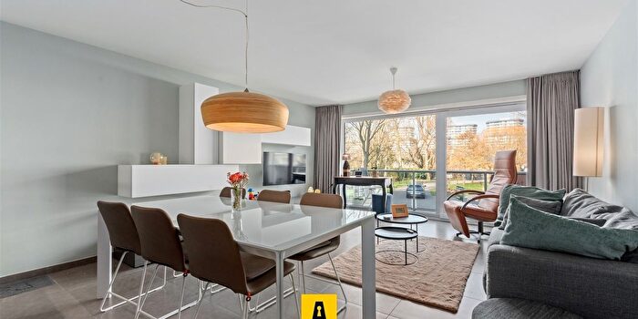 Appartement 2 pièces à Nieuwpoortsesteenweg, Oostende, à vendre