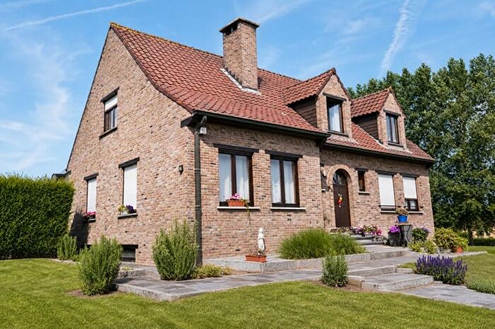 Maison 14 pièces à Eikenmolen, Lierde, à louer