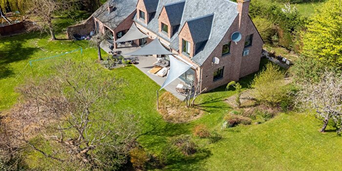 Maison 5 pièces à vendre à SintGenesiusRode, VlaamsBrabant
