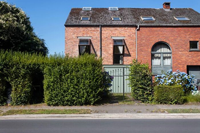 Maison 4 pièces à Voetbooglaan, Kalmthout, à vendre