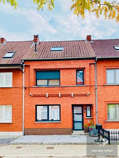 Maison 16 pièces à Jagersstraat a, Hasselt, à louer