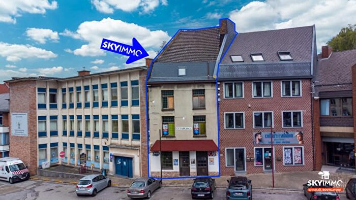 Maison 3 pièces à vendre à Place de l'Hôtel de Ville, Châtelet