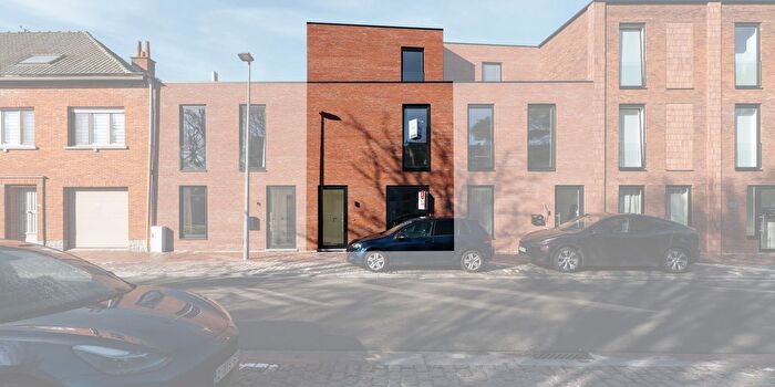 Volksplein, Kortrijk : Maison 4 pièces à vendre