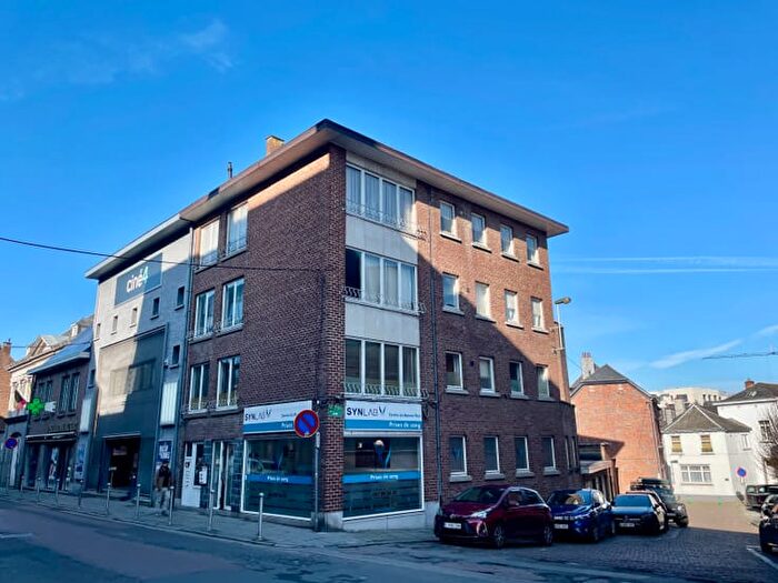 Rue de Soignies, Nivelles : Maison 7 pièces à vendre