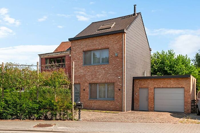 Maison 13 pièces à Lange Zandstraat, Mechelen, à vendre