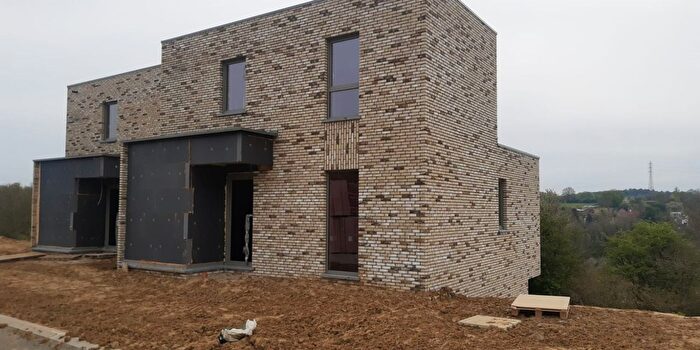 Rue DefalqueSuzeril, CourtSaintEtienne - Maison 4 pièces à vendre