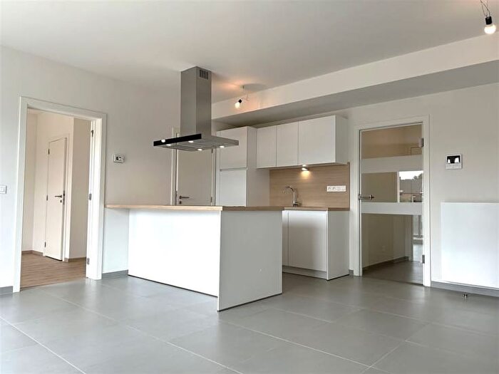 Appartement 5 pièces à Allée Konrad Adenauer, Liège, à louer