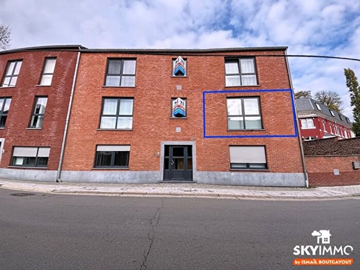 Rue de l'Hôtel Communal, A : Appartement 2 pièces à vendre
