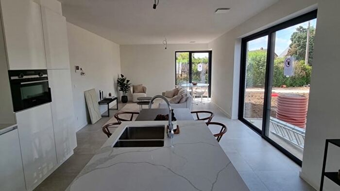 Rue Toussaint, D - Appartement 2 pièces à vendre