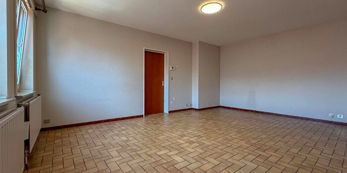 Appartement 2 pièces à Rue des Corriers, Tournai, à louer
