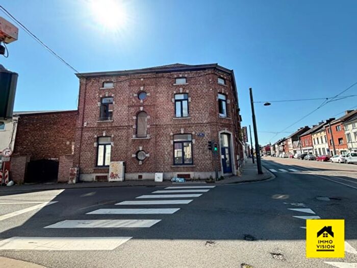 Maison 9 pièces à vendre à Chaussée De Bruxelles, Charleroi Jumet